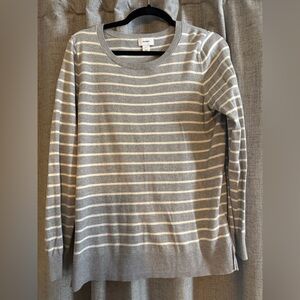 Old Navy Women's sparkly Gray and Cream Striped Sweater